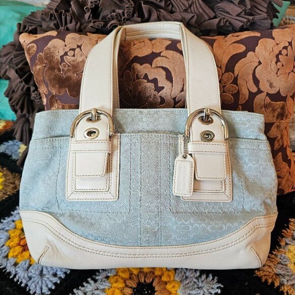 2007 Coach Y2K East West Soho Tote Purse Shoulder Bag in Signature Jacquard - Picture 1 of 8